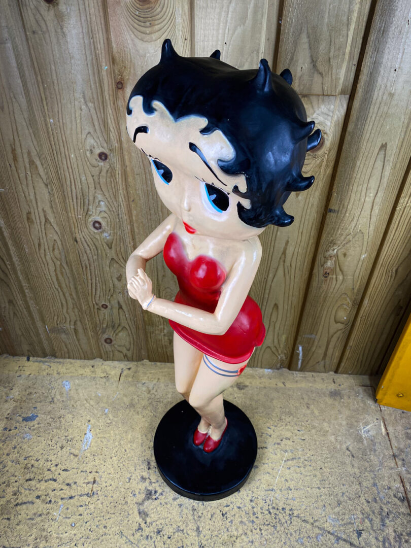 Large Betty boop statue