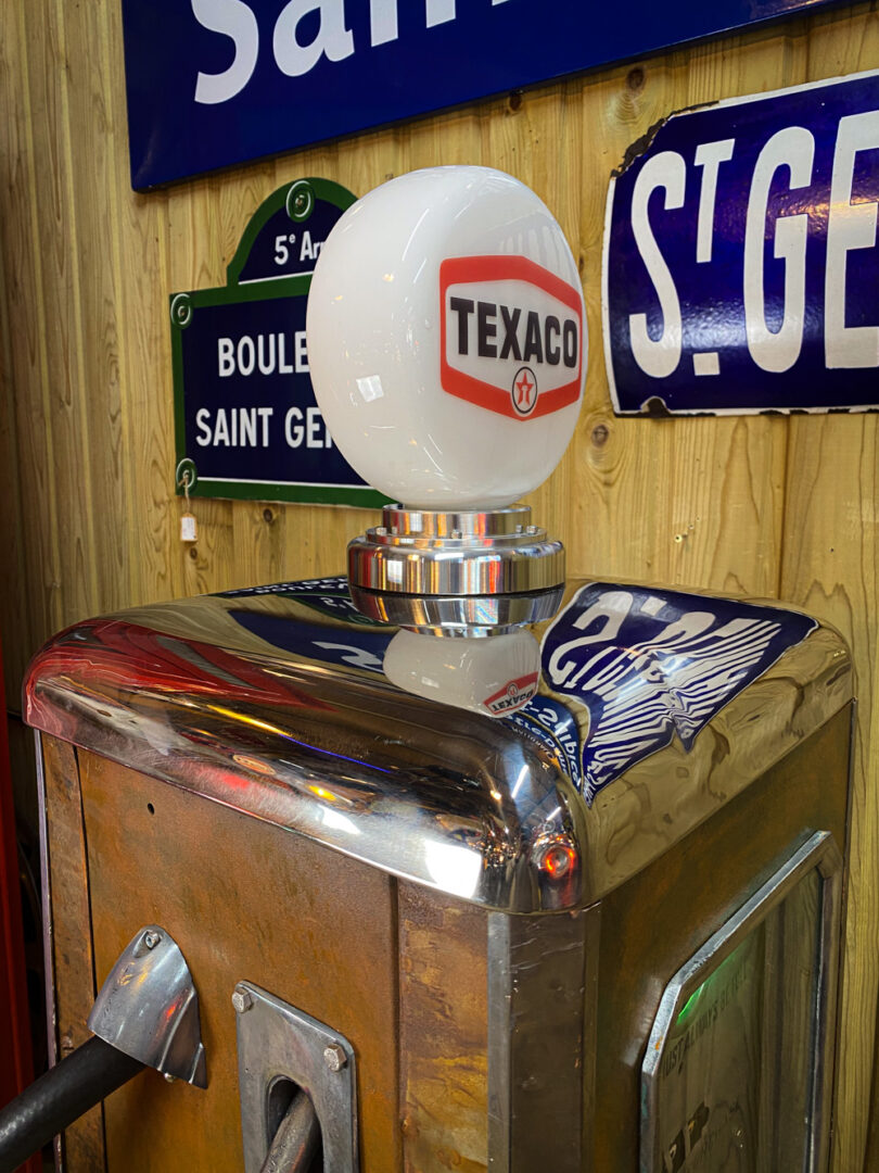 Texaco vintage gasoline pump