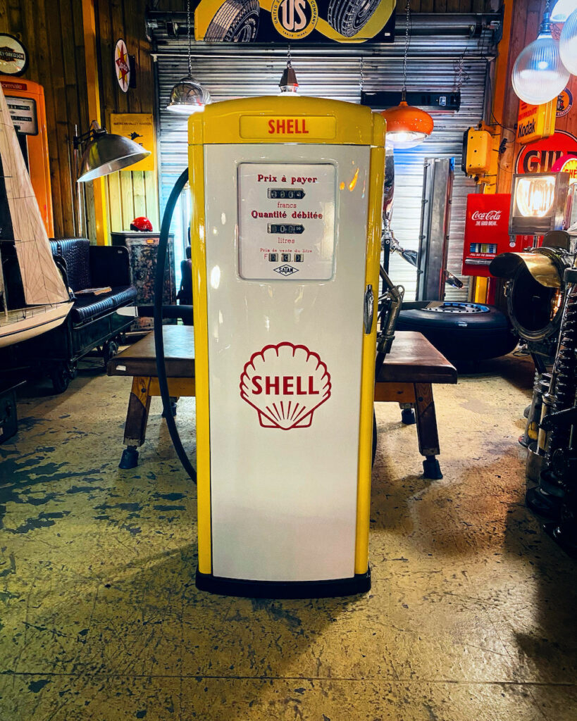 Pompe à essence Shell