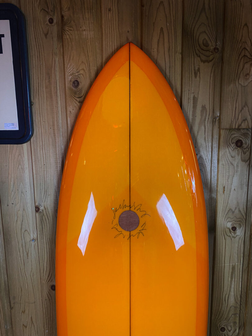 Surf vintage orange