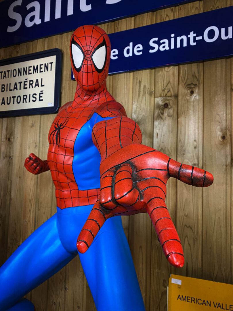 Statue Spiderman marvel