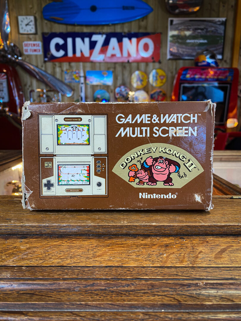 Game and watch multi screen