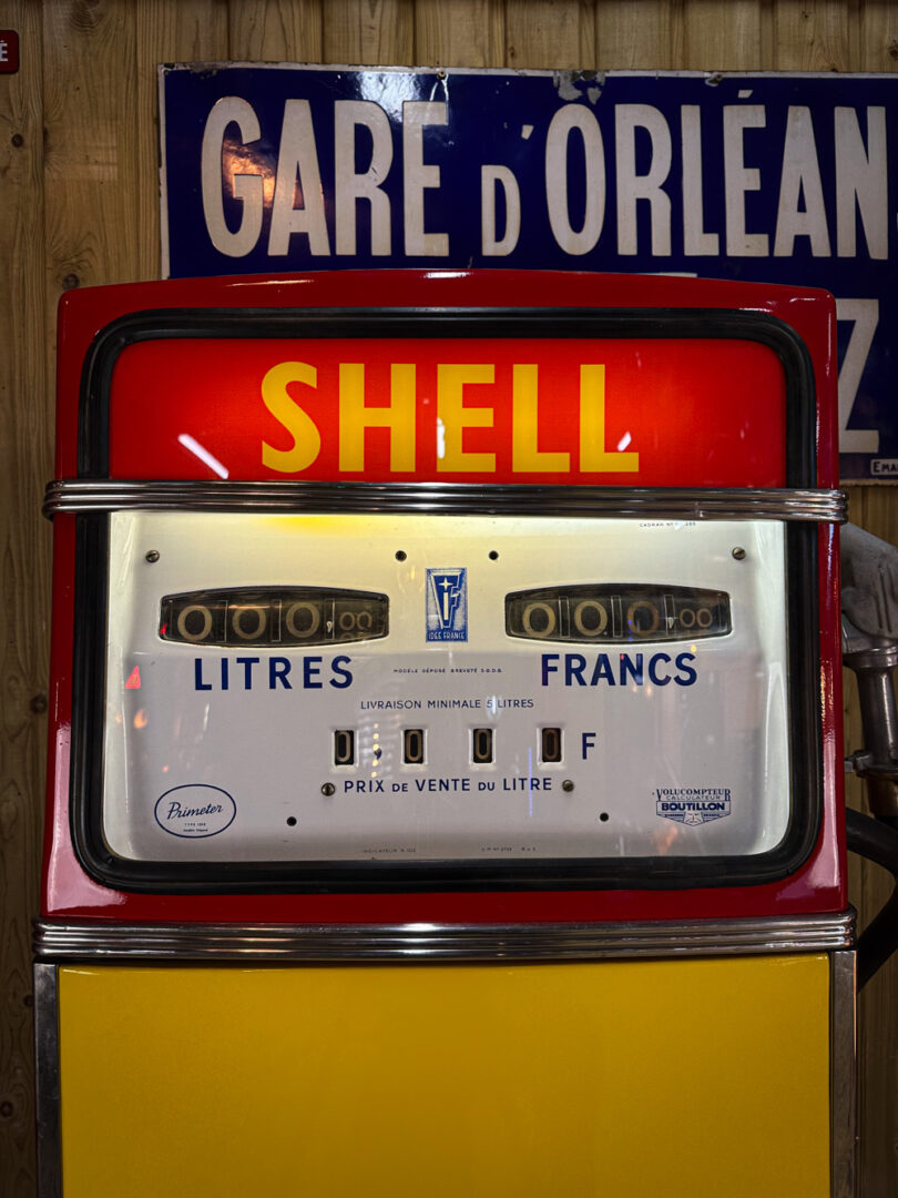 pompe à essence ancienne shell