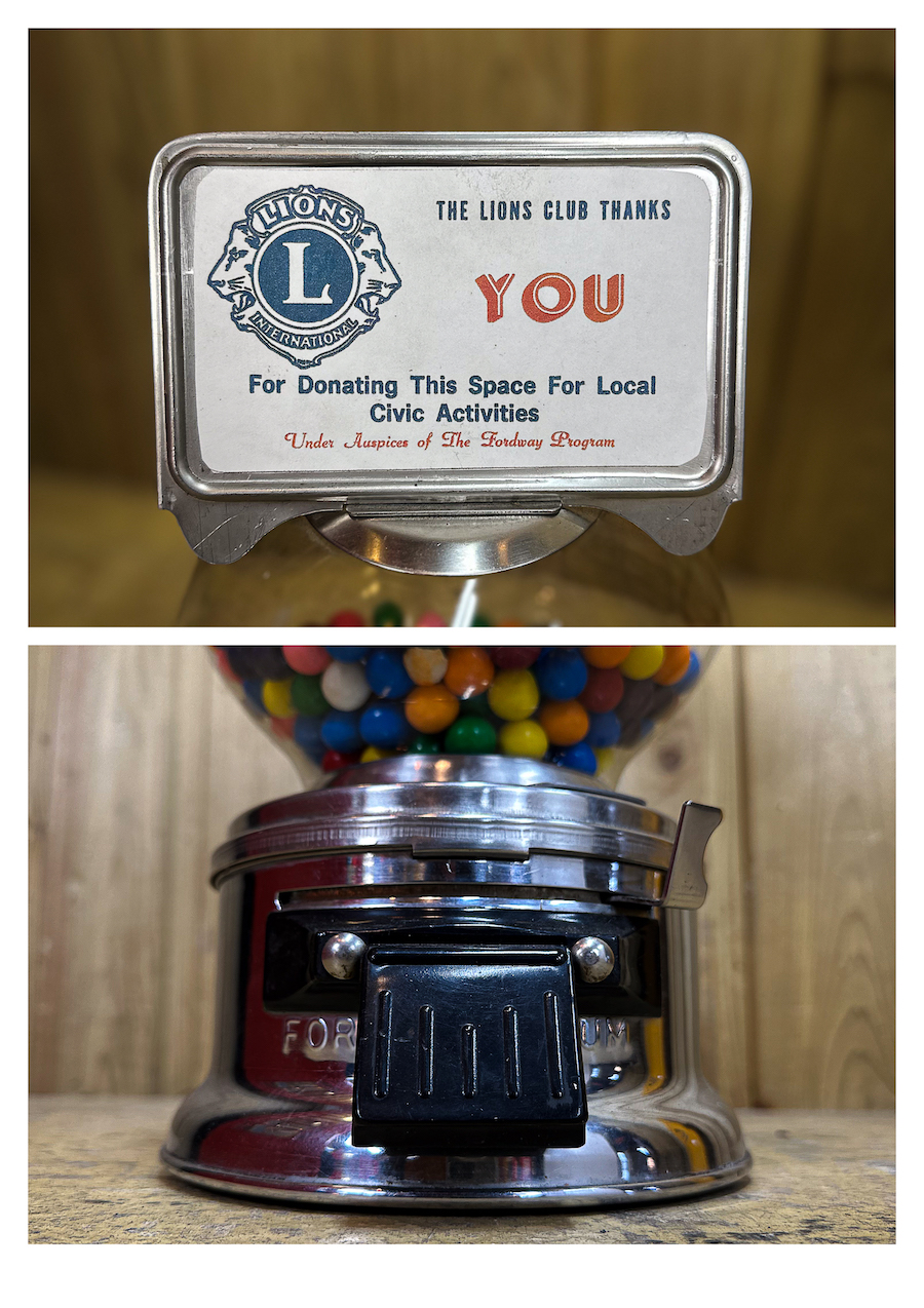 distributeur vintage Ford bonbons