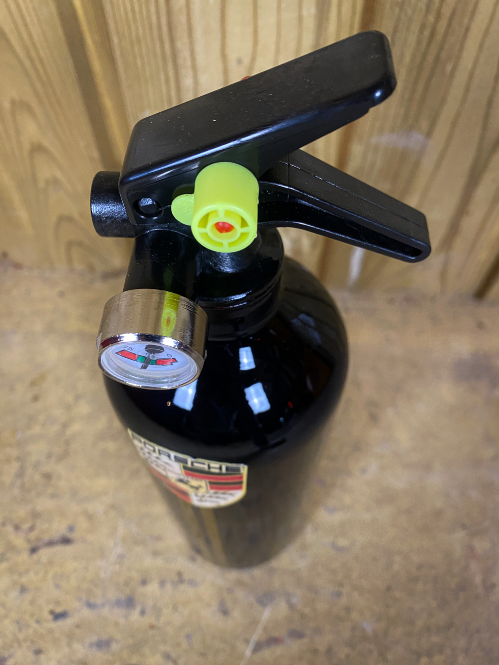 Extincteur de voiture Porsche circuit