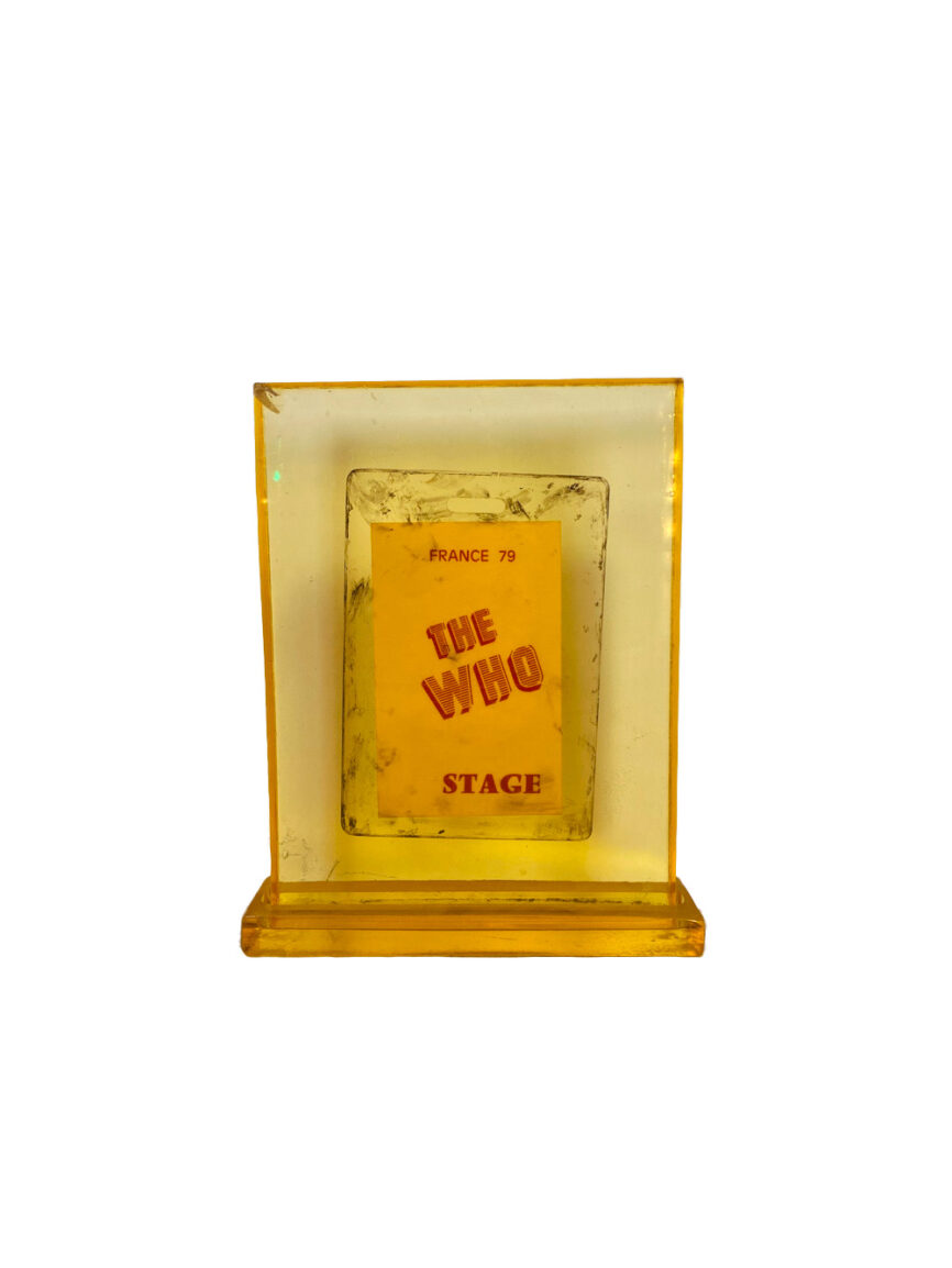 Inclusion The who en résine