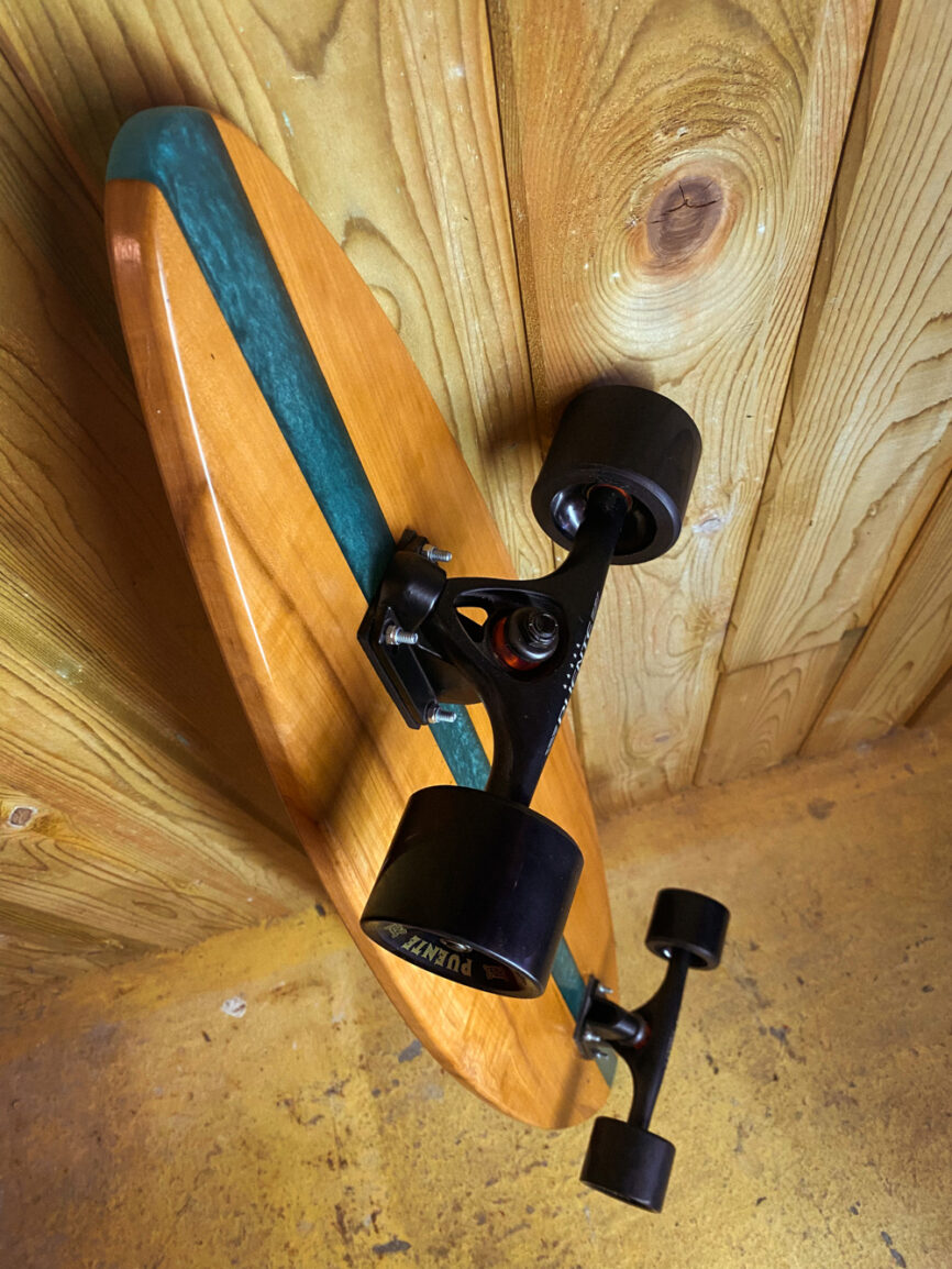 skateboard longboard cruiser