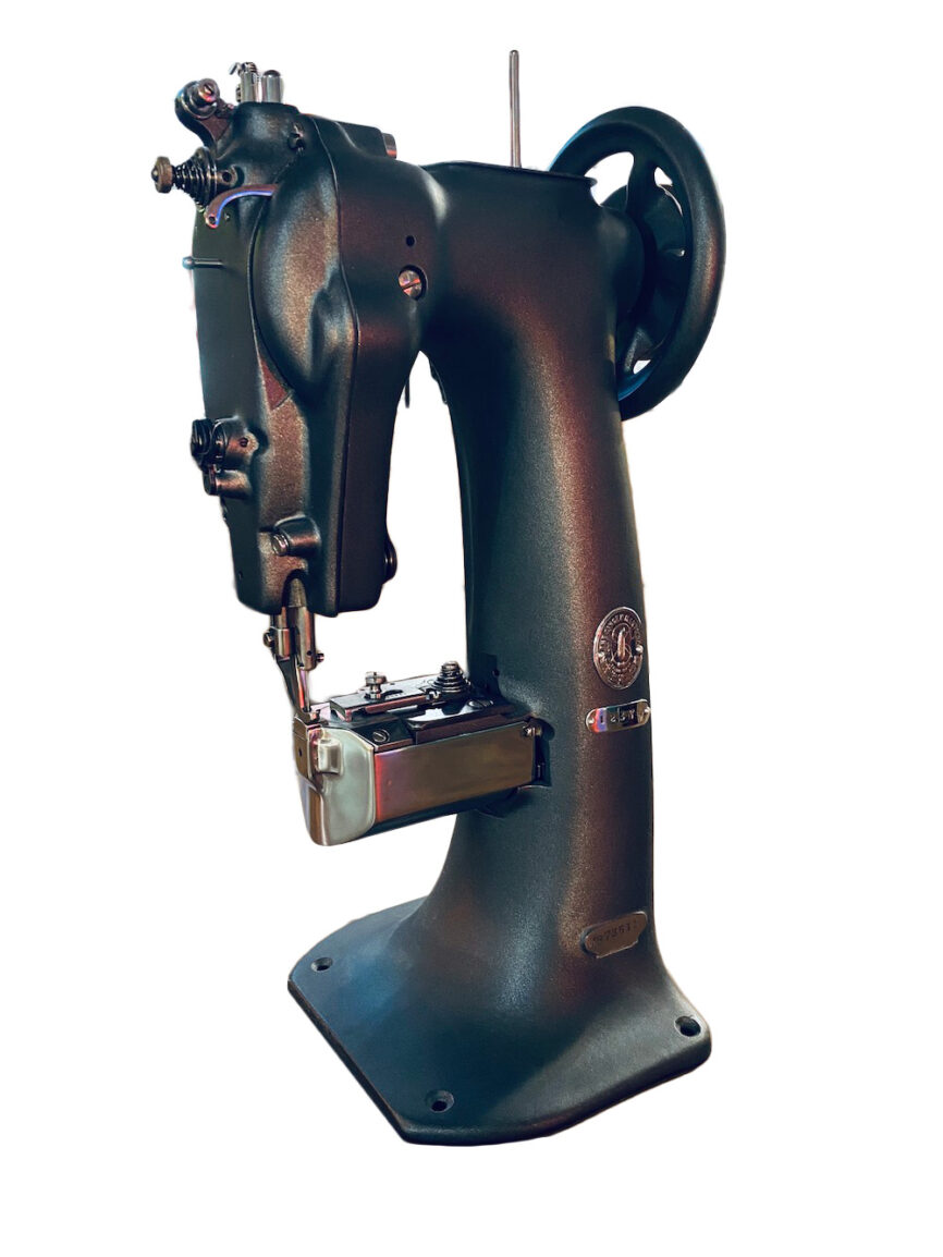 Machine à coudre ancienne
