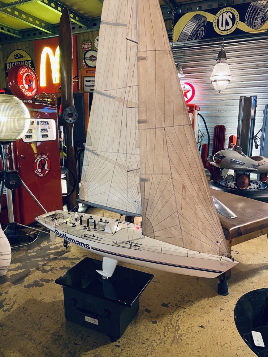 Maquette de voilier haut de gamme