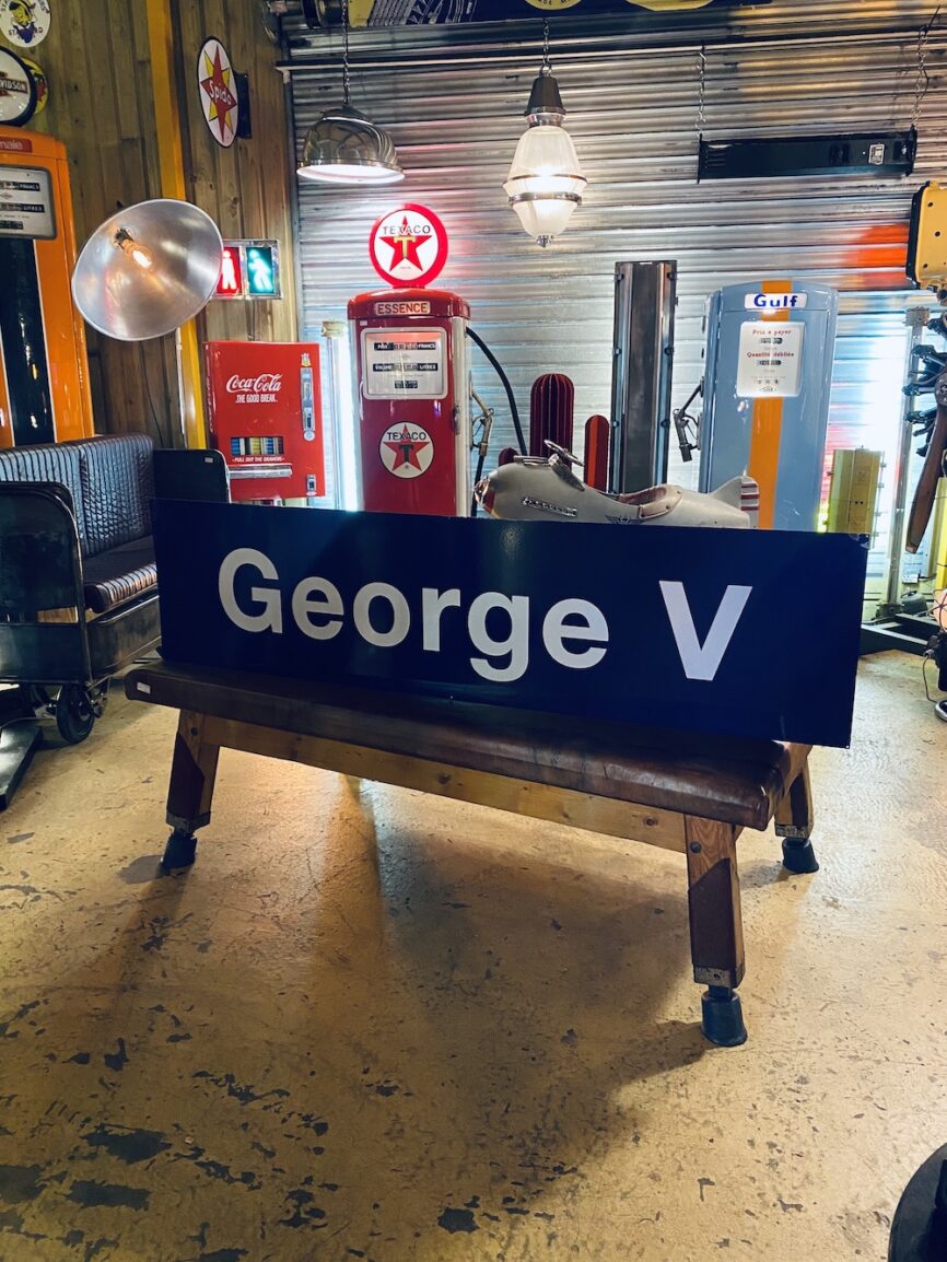 décoration métro murale