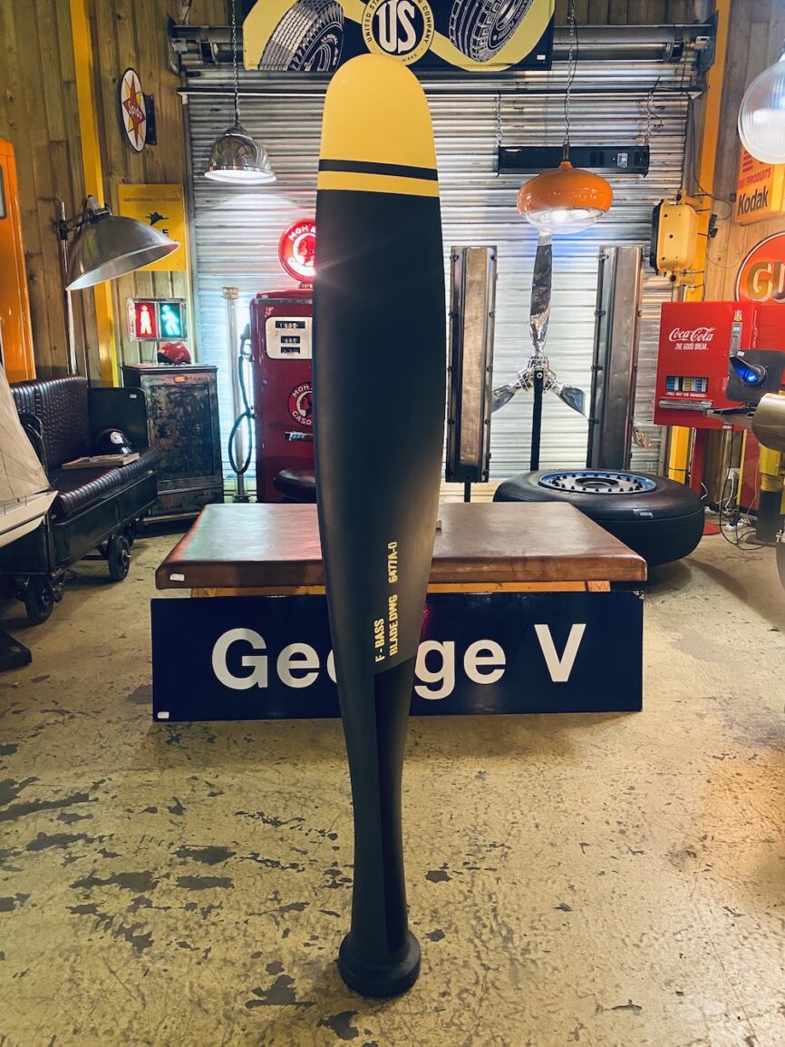 Hélice ancienne authentique