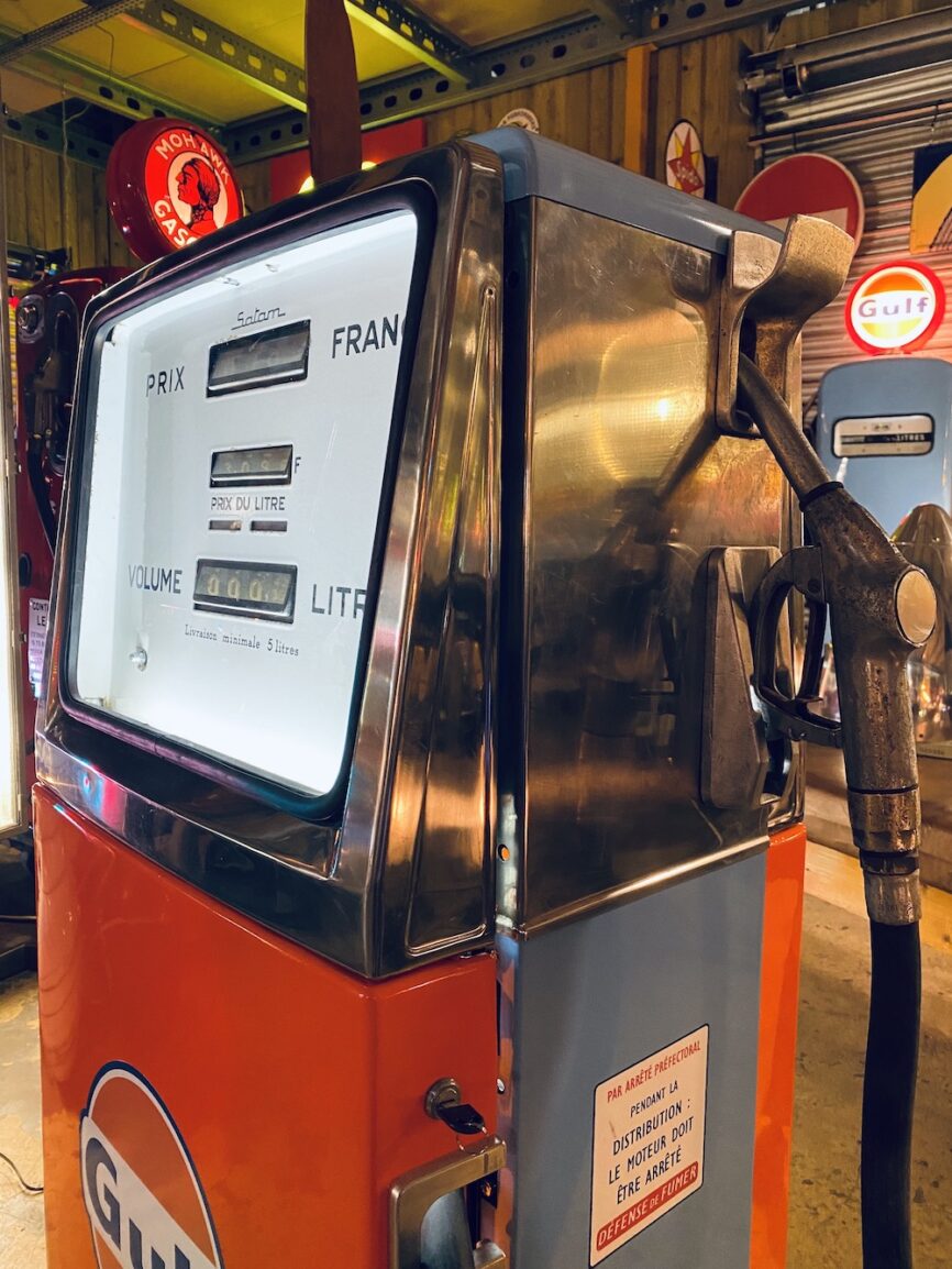 Vielle pompe à essence vintage