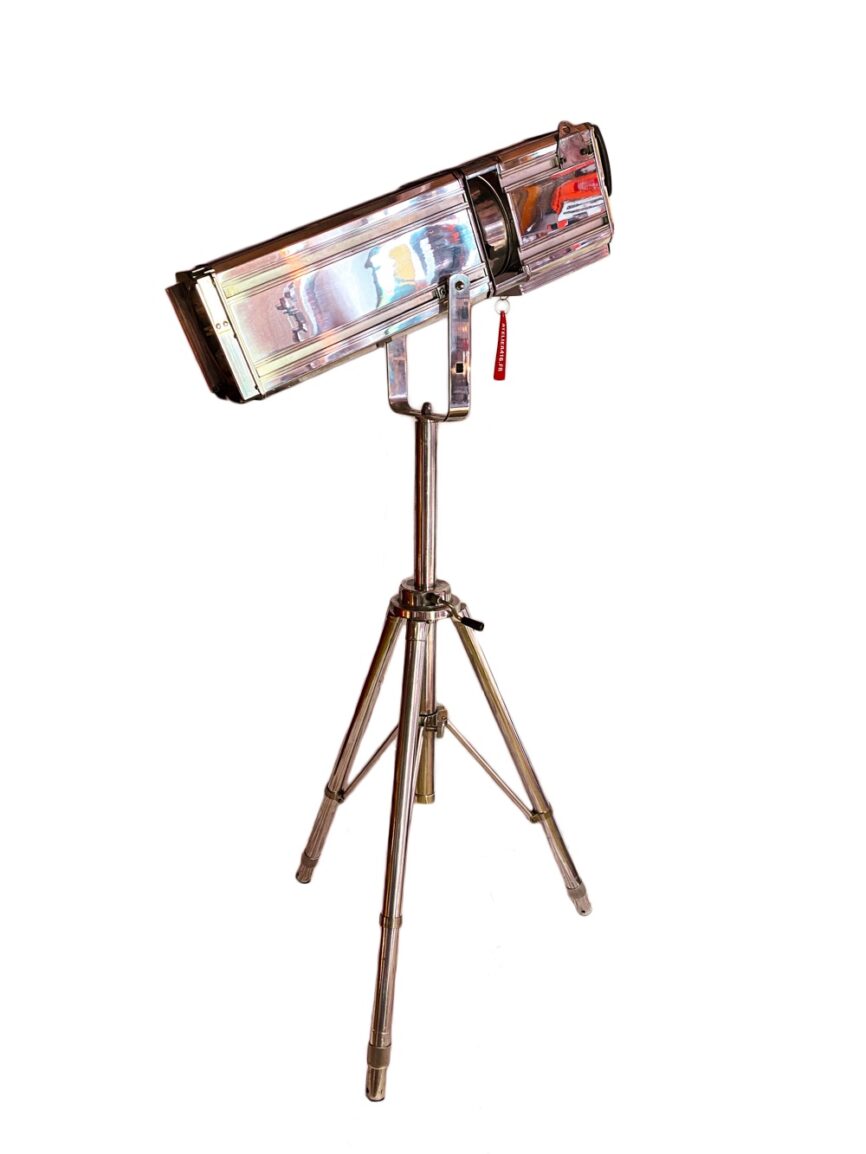 Projecteur poursuite déco loft industriel