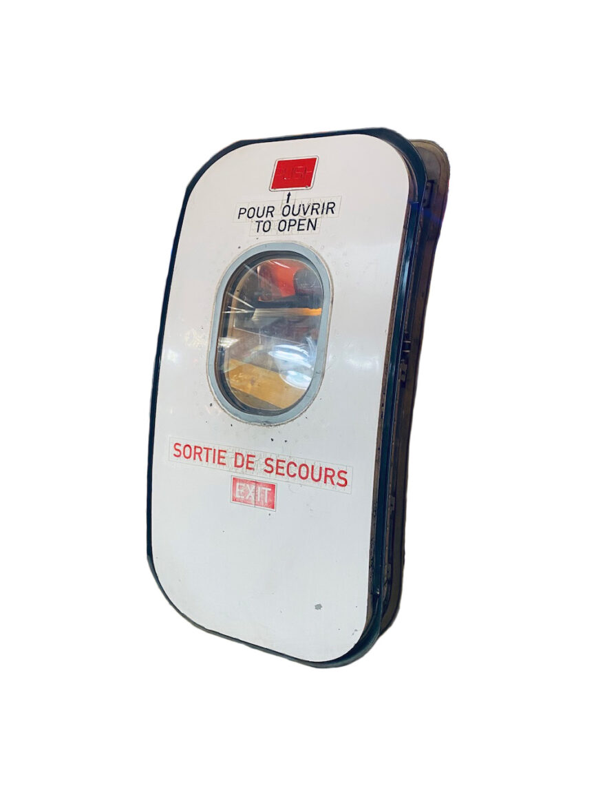 pièce d'avion à vendre