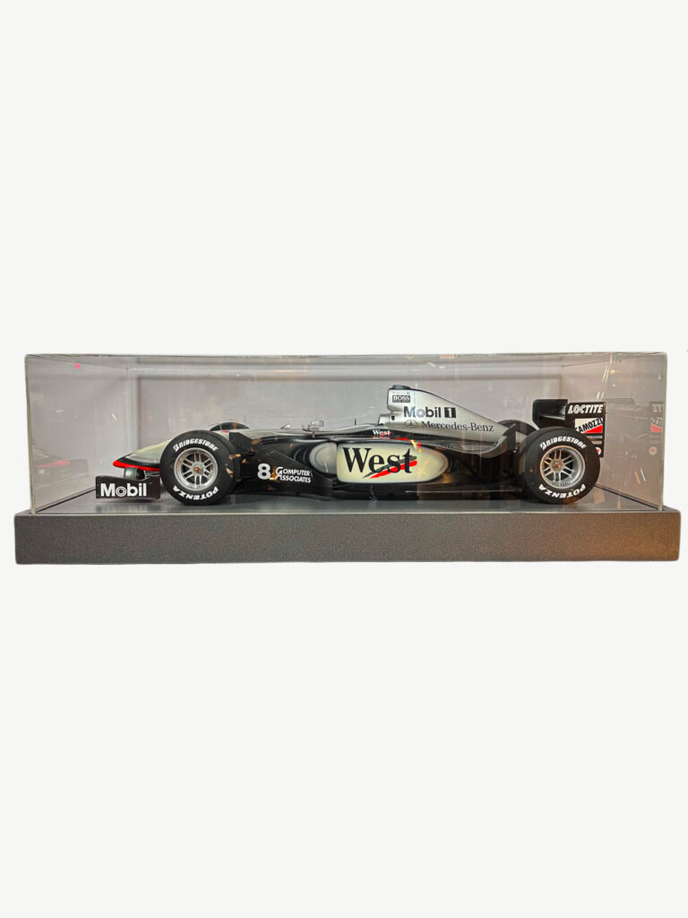 maquette formule 1 mercedes mclaren