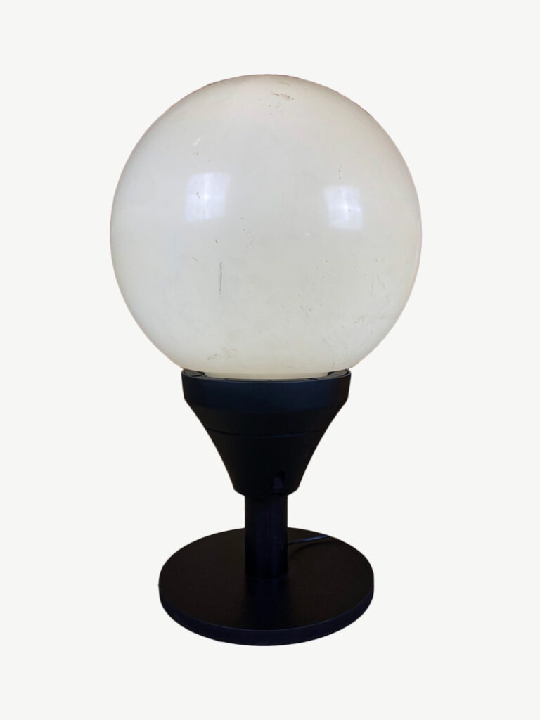 Lampe urbaine globe