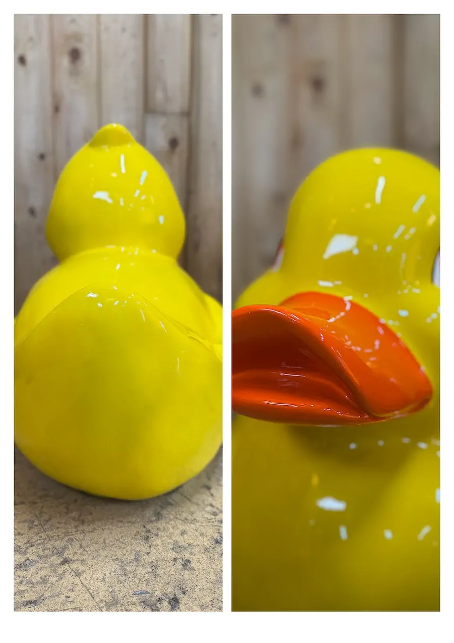 figurine canard de bain géant