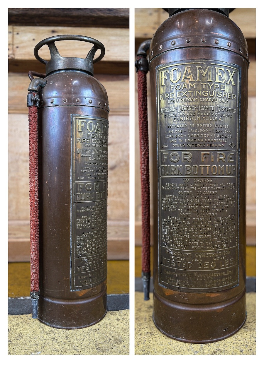 extincteur vintage en cuivre