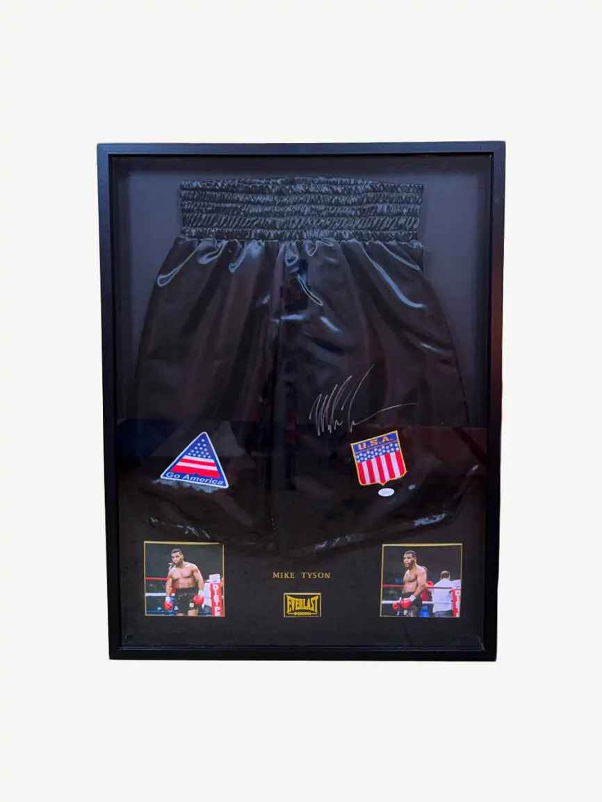 short mike tyson dédicacé
