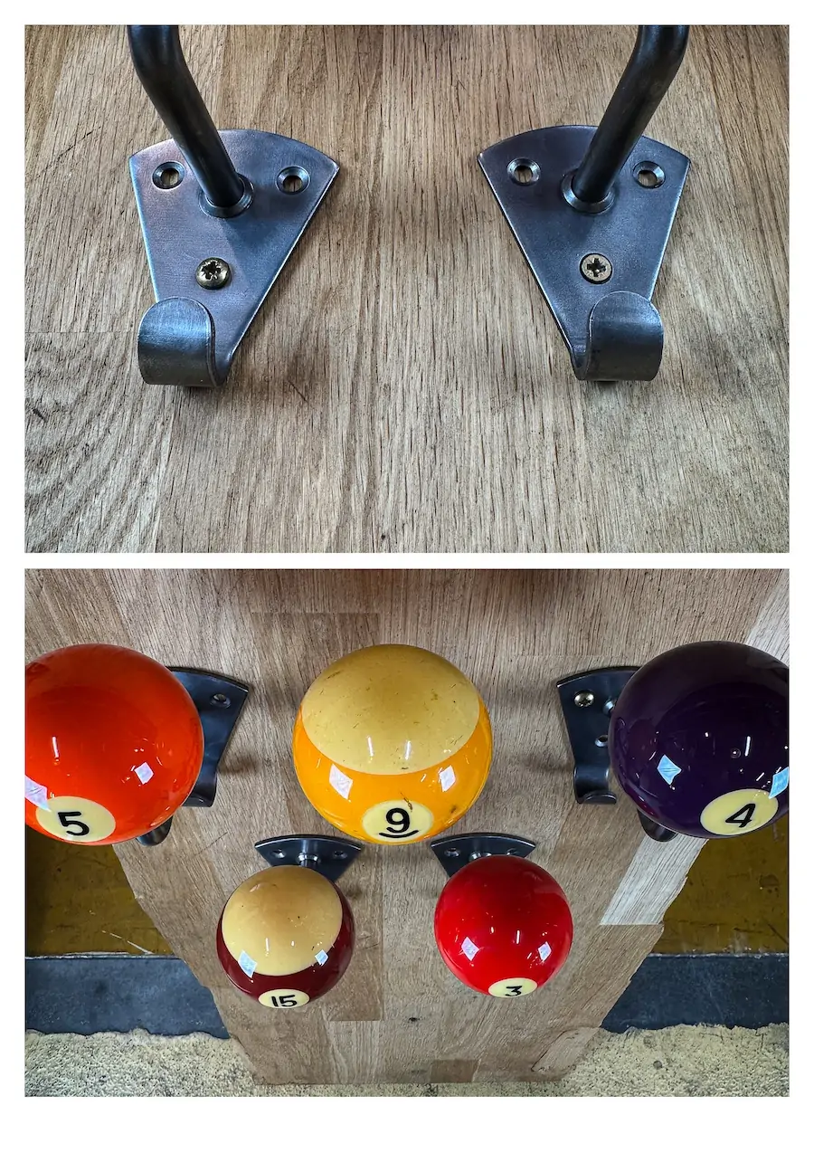 5 patères boules de billard brocante
