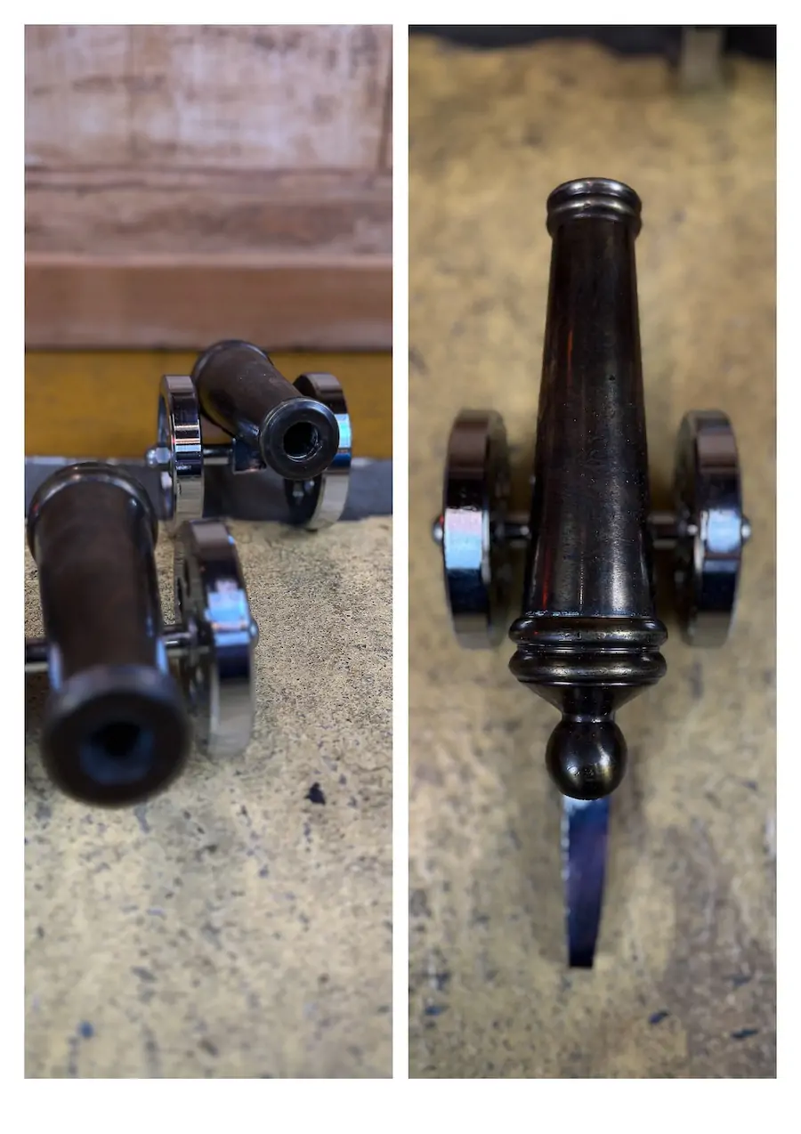 Pair of bronze cannons 25cm sold in pairs - Image 5