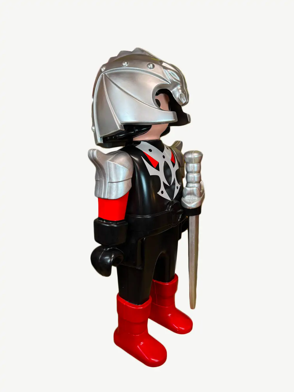 playmobil géant chevalier noir