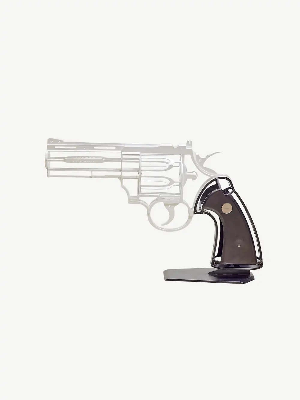 oeuvre White Revolver par Jean Octobon