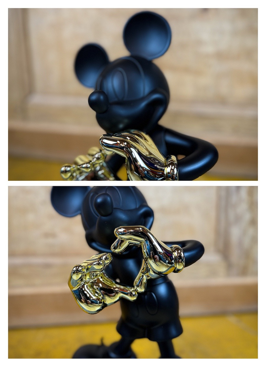 Sculpture Mickey with Love Leblon Delienne