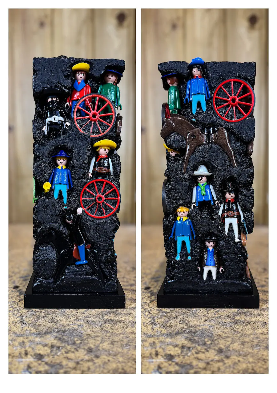 Sculpture pop art Compression Playmobils