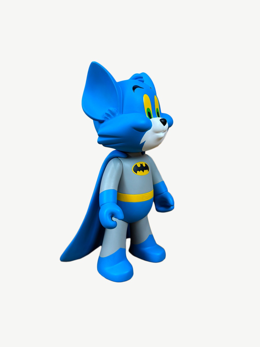 Super Pop Tom x Batman Leblon Delienne 25cm box and certificate - Image 2