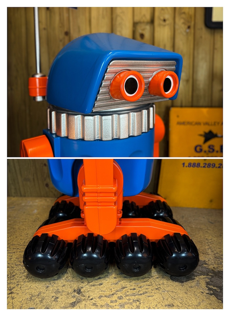 figurine Playmobil géant robot