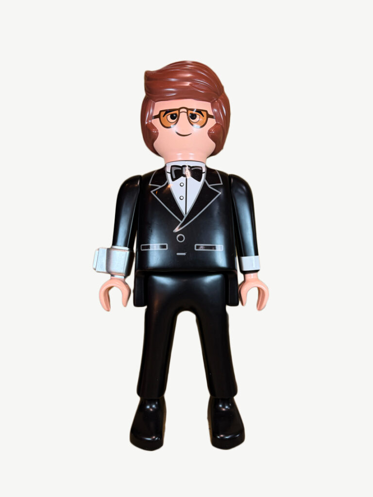 Giant Playmobil Secret Agent