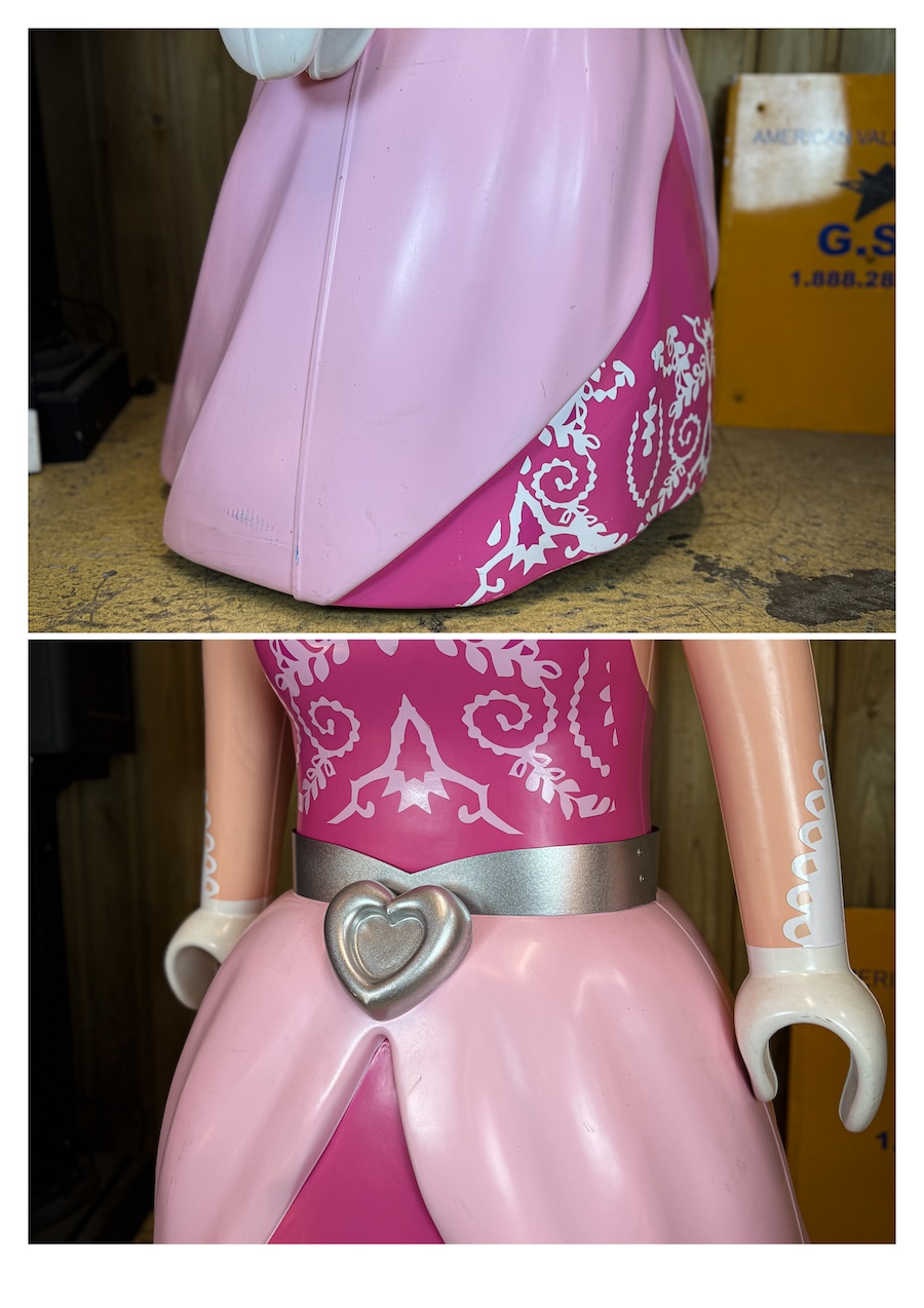 Figurine publicitaire Playmobil géant reine rose