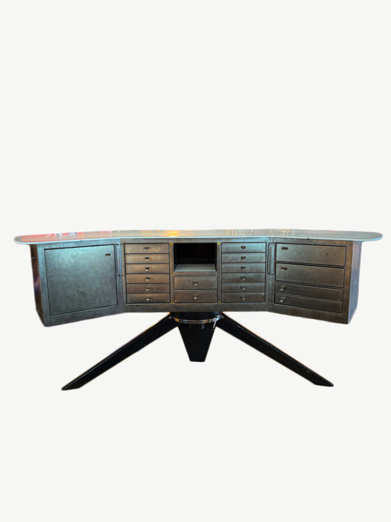 Meuble Gallus par Pininfarina