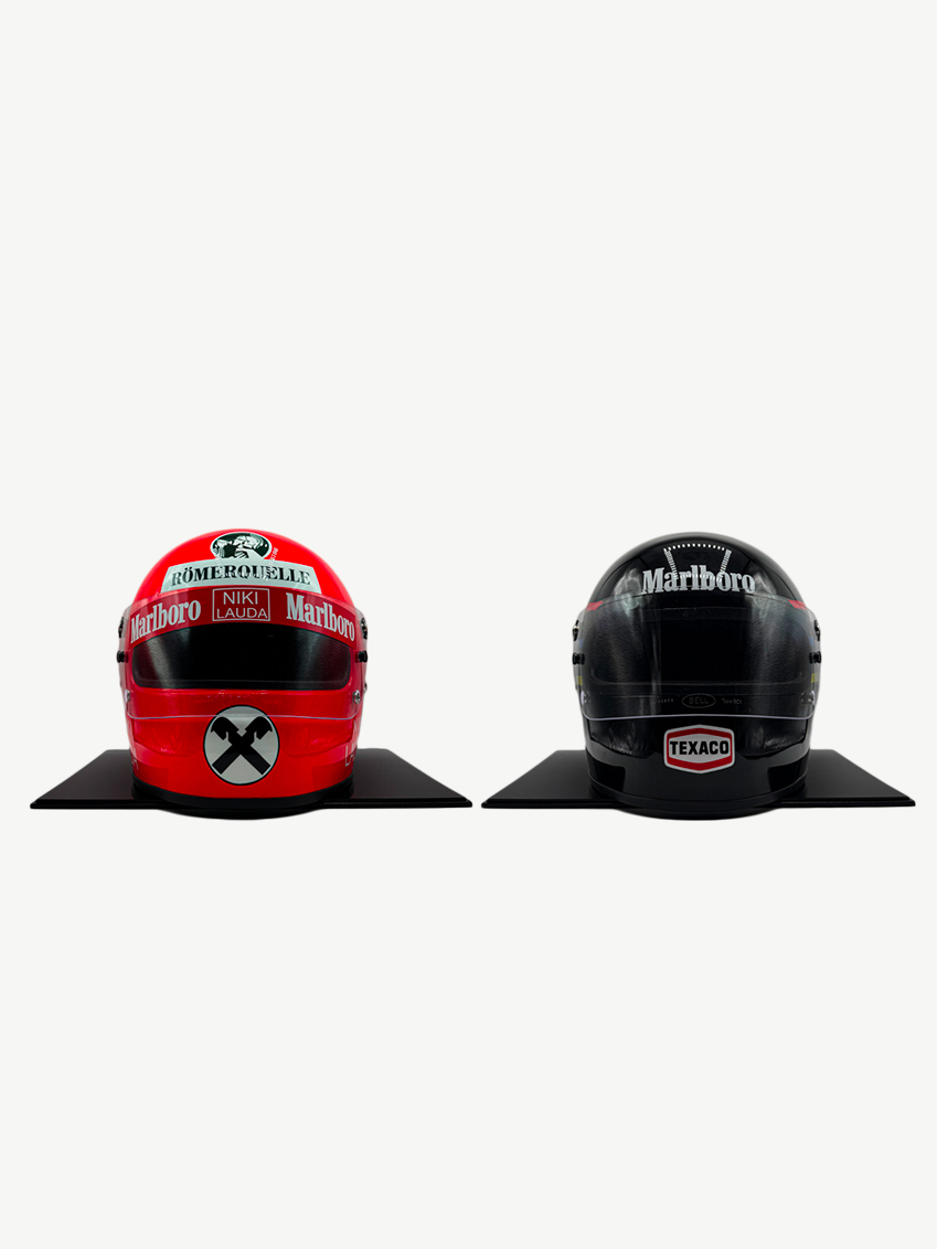 paire de Casques Formule 1 LAUDA VS HUNT