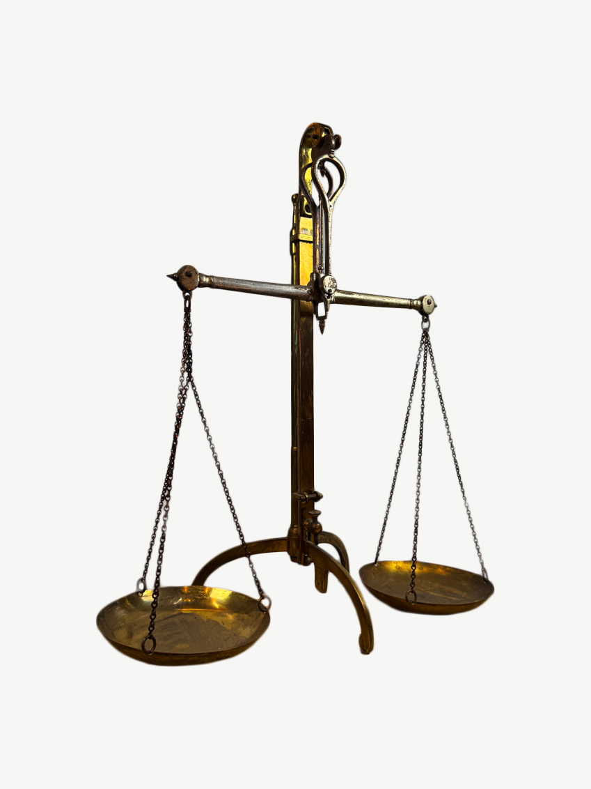 Balance à fléau ancienne pharmacie